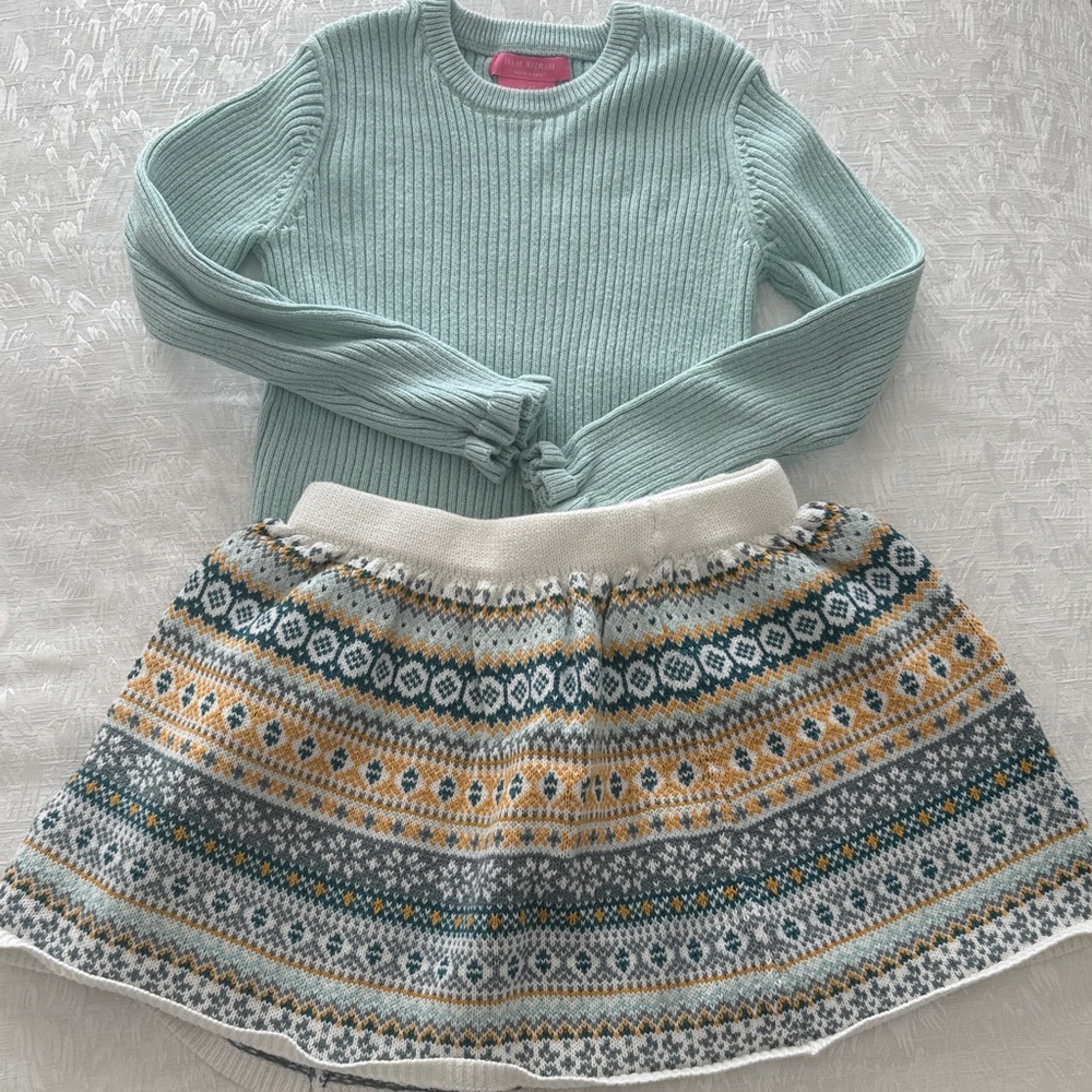 Isaac Mizrahi Mint Green Sweater and Patterned Skirt Set